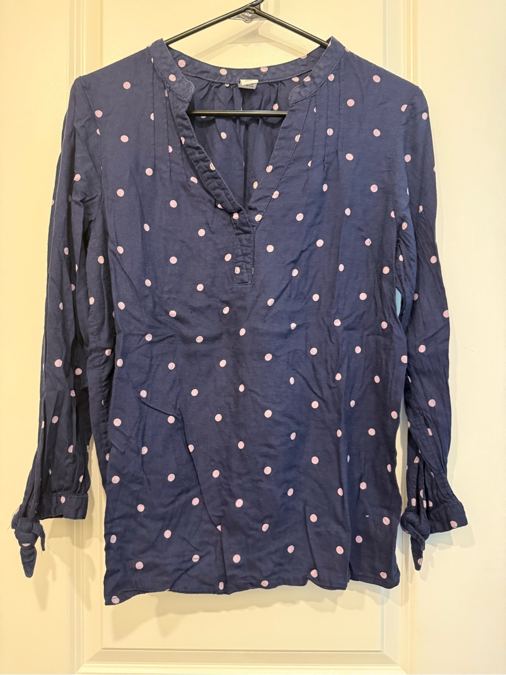 Old Navy Navy Blouse with Pink Polka Dots, size medium